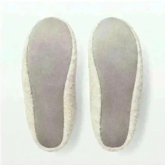 Wool boa room boots beige and gray Large slippers - Picture 3 of 11